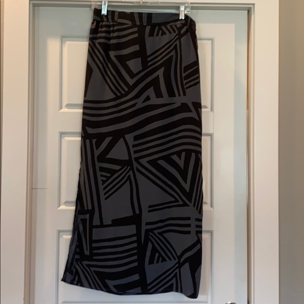 Loft sz Medium Tall tribal print skirt